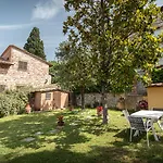 Il Chiostro 3*