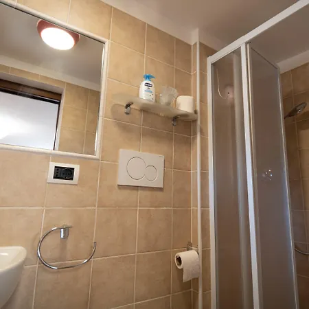 Il Chiostro אסיסי