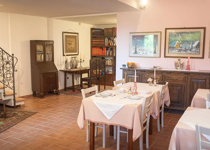 Il Chiostro 3* Assisi