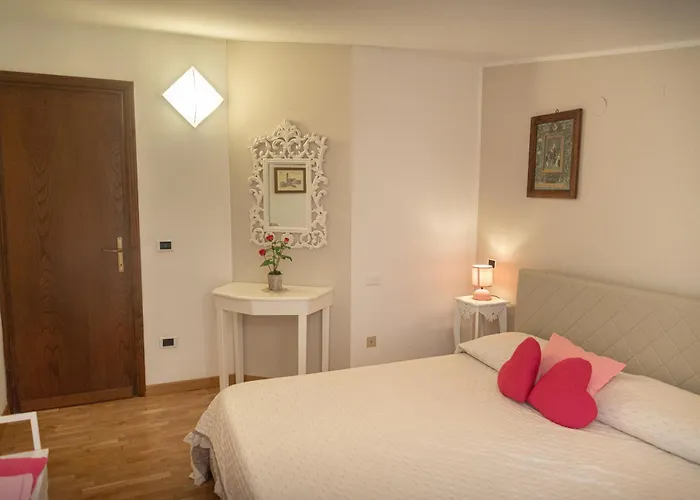 Il Chiostro 3* Assisi